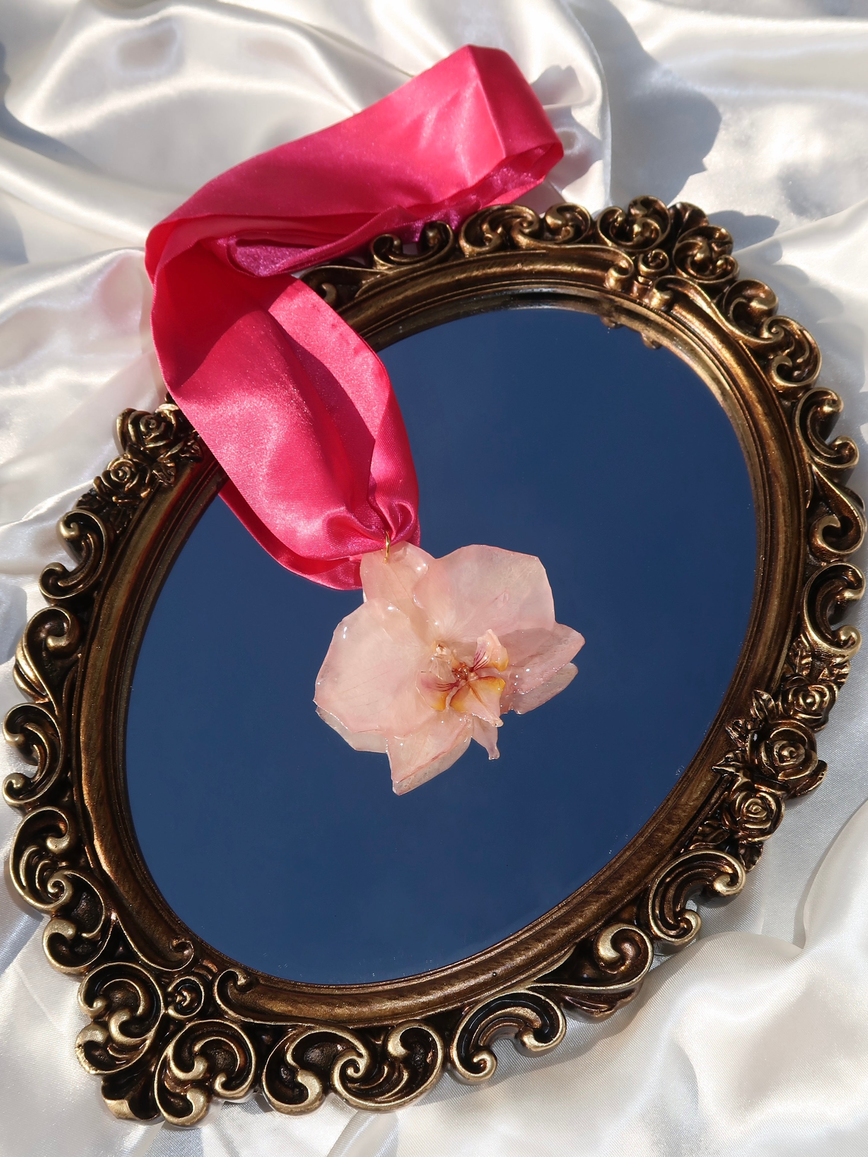 VersaBloom Orchid Necklace